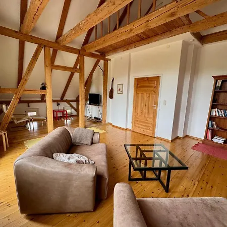 Herrenhaus *